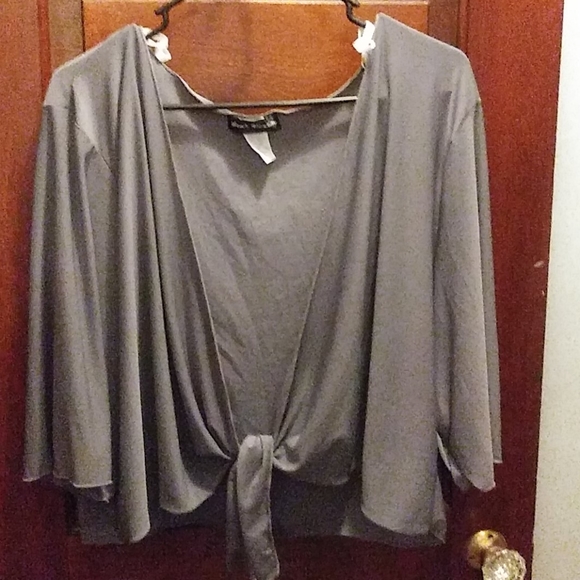 Cover up - Picture 1 of 1